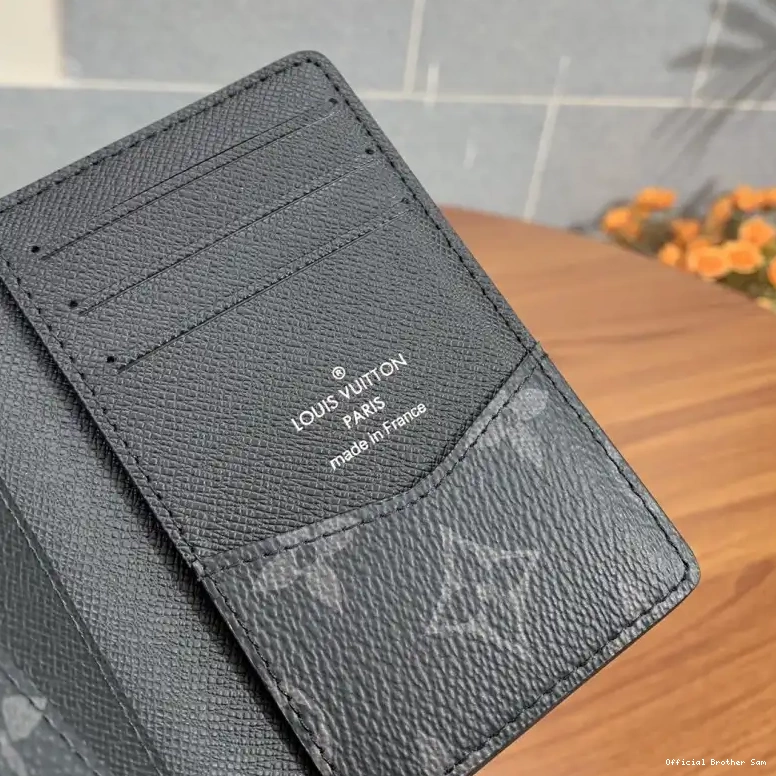 Official Brother Sam 2107YA0049 Bags LV 0822